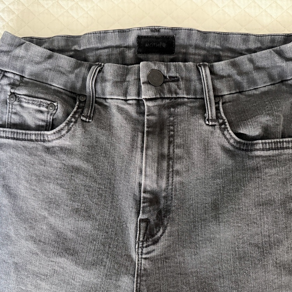 MOTHER High Waisted Looker size 27